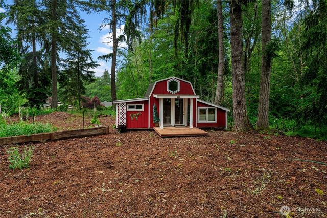 9721 72nd Avenue NW, Gig Harbor, WA 98332