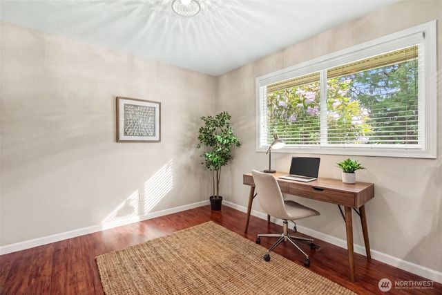 9721 72nd Avenue NW, Gig Harbor, WA 98332