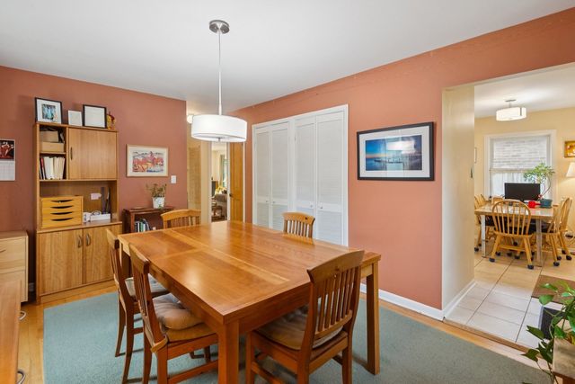 2149 Hartrey Avenue, Evanston, IL 60201