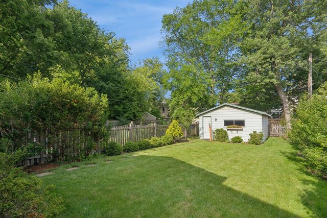 2149 Hartrey Avenue, Evanston, IL 60201