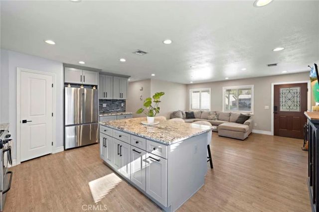 2844 S Cypress Point, Ontario, CA 91761