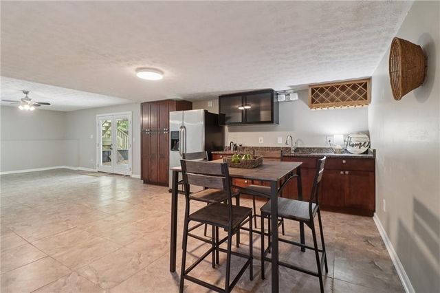 145 Glen Holly Drive, Roswell, GA 30076