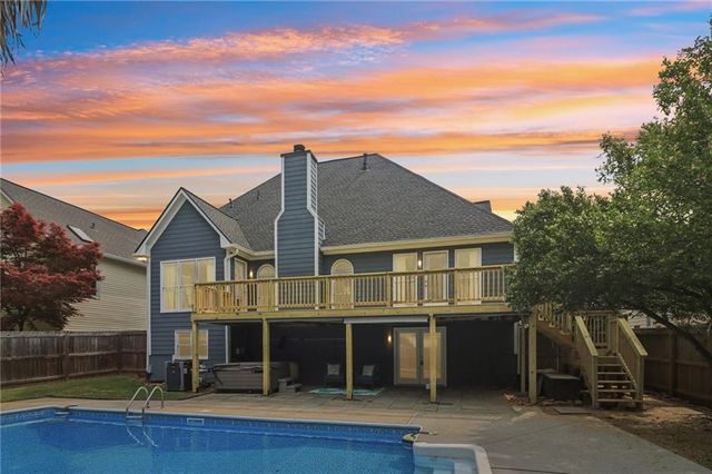 145 Glen Holly Drive, Roswell, GA 30076