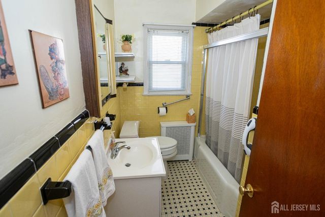 2 John Street, South River, NJ 08882