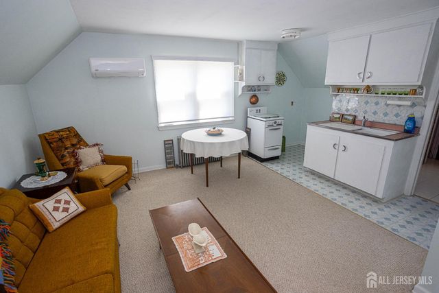 2 John Street, South River, NJ 08882