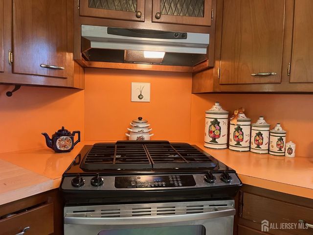 2 John Street, South River, NJ 08882