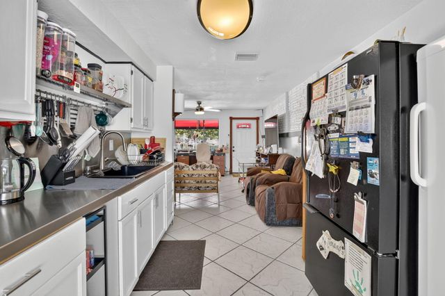 1660 SW 48TH Avenue, Fort Lauderdale, FL 33317