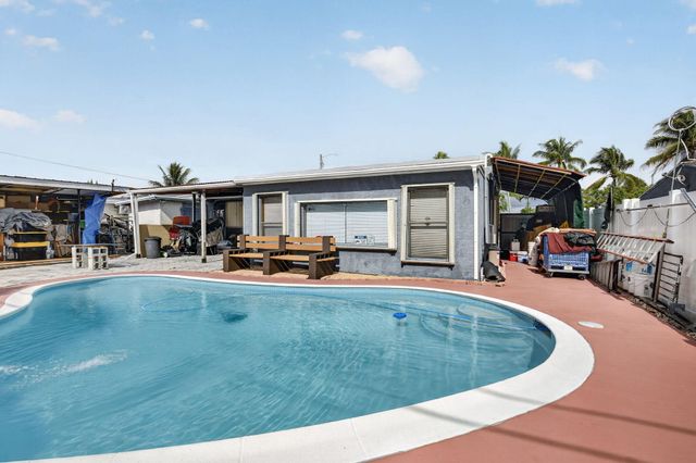 1660 SW 48TH Avenue, Fort Lauderdale, FL 33317