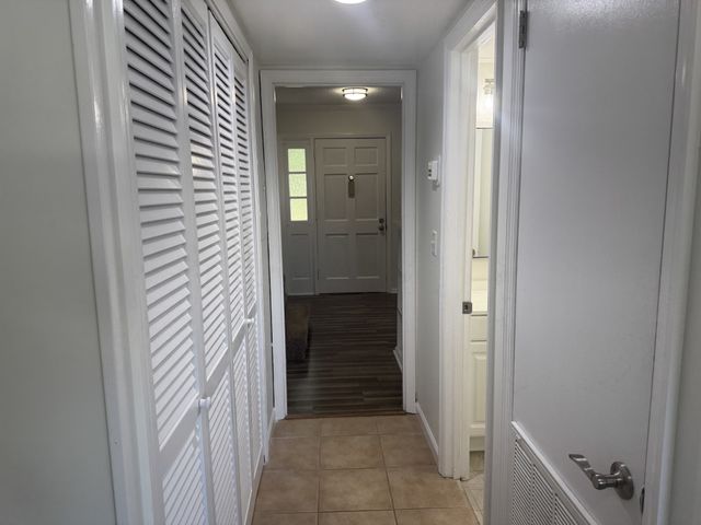 450 Huntington Ridge Dr, Nashville, TN 37211