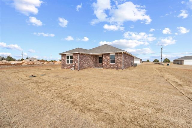 5191 Grassland Drive, Guthrie, OK 73044