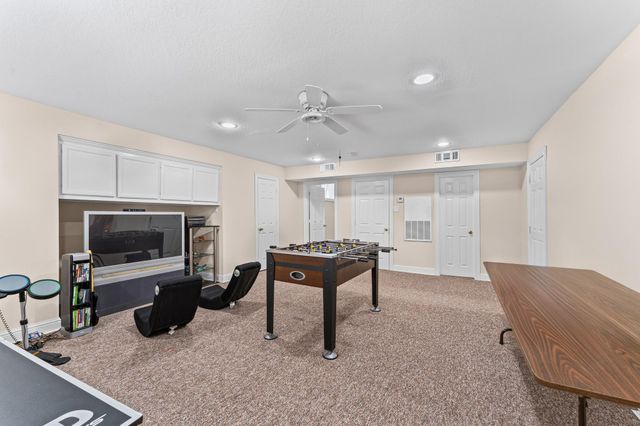 6015 Pebble Beach Drive, Houston, TX 77069