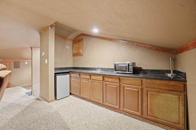 6015 Pebble Beach Drive, Houston, TX 77069