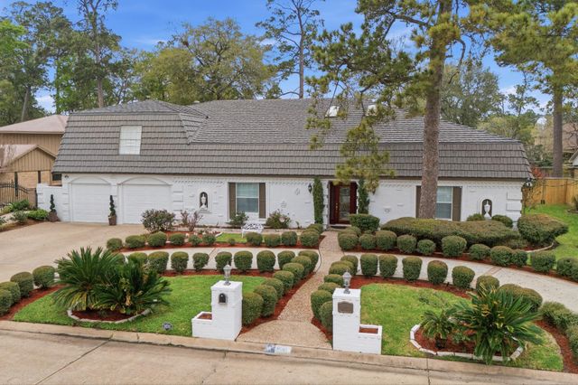6015 Pebble Beach Drive, Houston, TX 77069