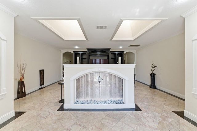 6015 Pebble Beach Drive, Houston, TX 77069