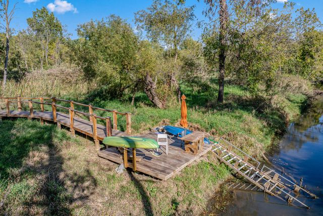 220 Robbins Road, Valparaiso, IN 46385