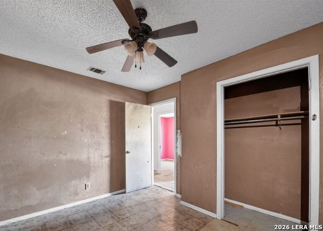 2203 COLONY DR, Hondo, TX 78861