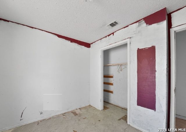 2203 COLONY DR, Hondo, TX 78861