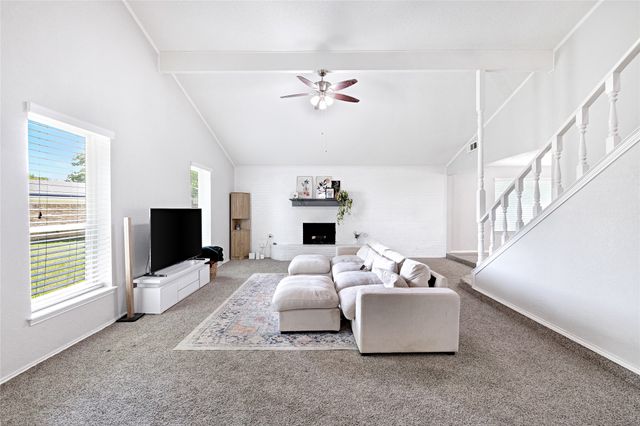 4808 Butterfield Road, Arlington, TX 76017