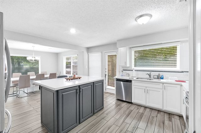 4808 Butterfield Road, Arlington, TX 76017