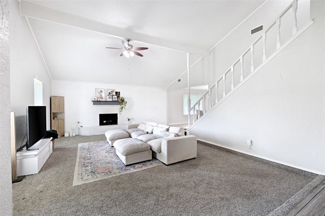 4808 Butterfield Road, Arlington, TX 76017