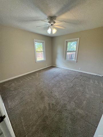 3705 N New York Avenue, Muncie, IN 47304