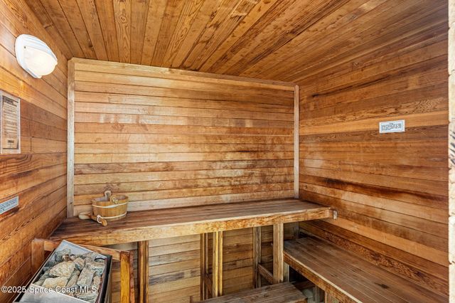 1840 Harbor Point Drive, Merritt Island, FL 32952