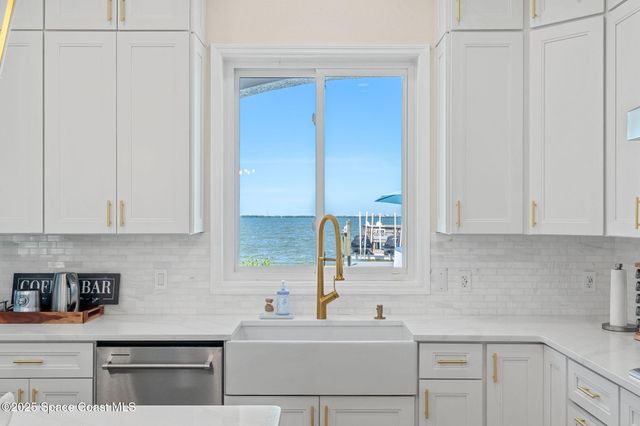 1840 Harbor Point Drive, Merritt Island, FL 32952