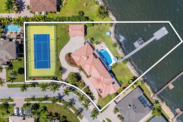 1840 Harbor Point Drive, Merritt Island, FL 32952