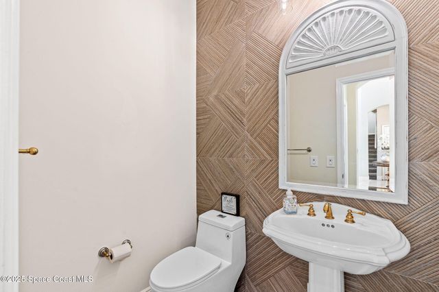 1840 Harbor Point Drive, Merritt Island, FL 32952