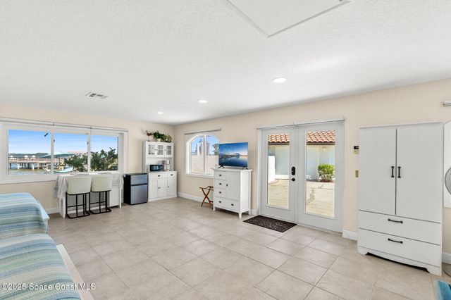 1840 Harbor Point Drive, Merritt Island, FL 32952