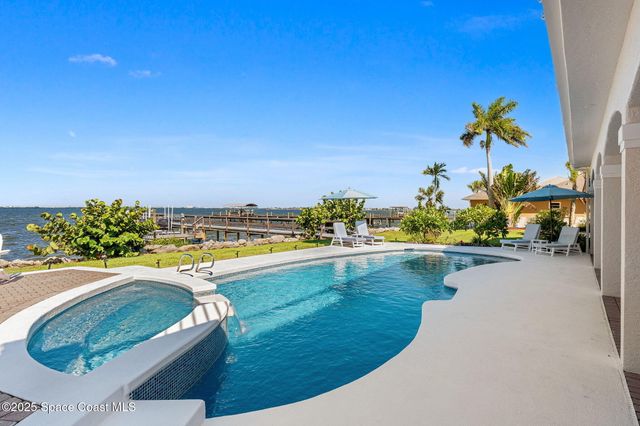 1840 Harbor Point Drive, Merritt Island, FL 32952