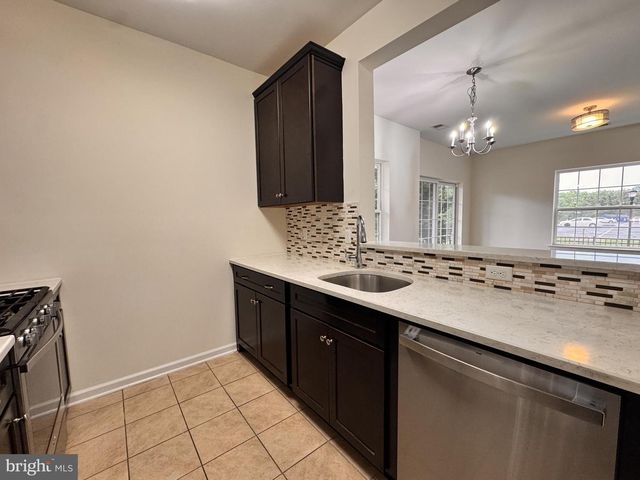 618 STRASSLE WAY, South Plainfield, NJ 07080