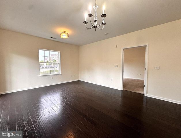 618 STRASSLE WAY, South Plainfield, NJ 07080