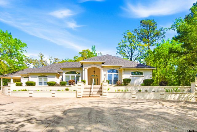 18737 Oakbrook Rd, Tyler, TX 75703