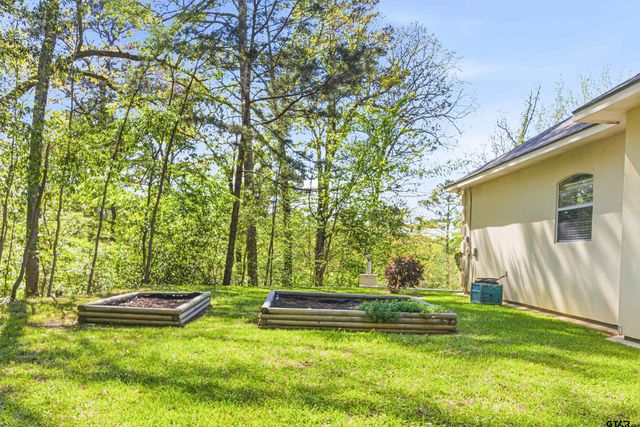 18737 Oakbrook Rd, Tyler, TX 75703