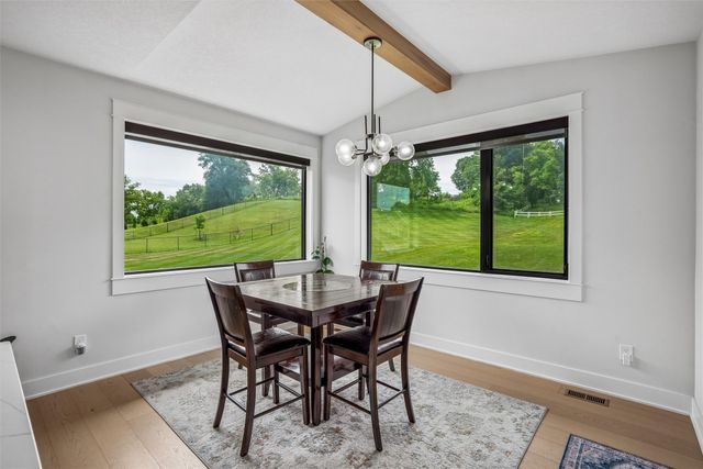 10324 Hidden Valley Drive, Johnston, IA 50131