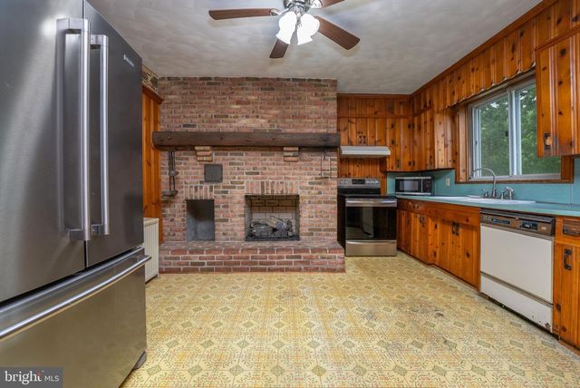 8029 MOLLY PITCHER HIGHWAY, Shippensburg, PA 17257