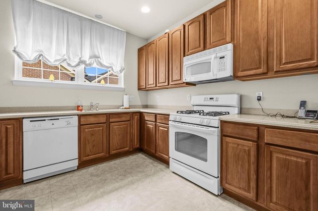 4614 DIAMOND RIDGE LN, White Plains, MD 20695