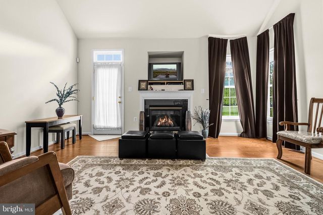 4614 DIAMOND RIDGE LN, White Plains, MD 20695