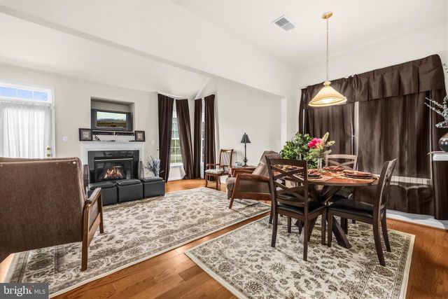 4614 DIAMOND RIDGE LN, White Plains, MD 20695
