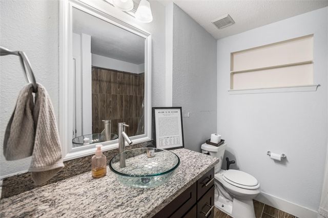 10906 Sagecrest Lane, Houston, TX 77089