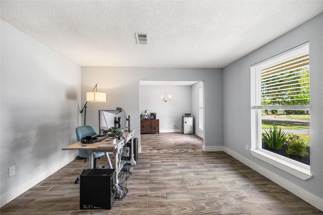 10906 Sagecrest Lane, Houston, TX 77089
