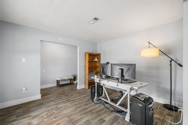 10906 Sagecrest Lane, Houston, TX 77089