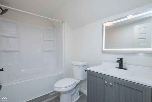 804 W Laurel Street, Seymour, IN 47274