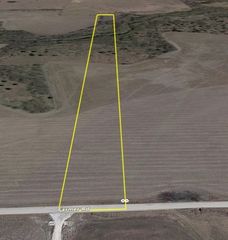 611 Farmer Road, Ennis, TX 75119