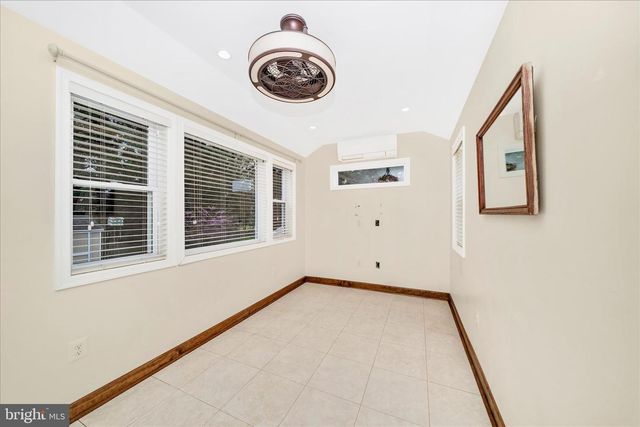 7604 ADELPHI RD, Hyattsville, MD 20783