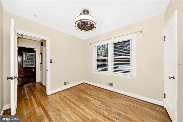 7604 ADELPHI RD, Hyattsville, MD 20783