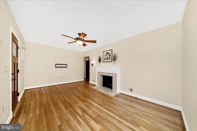 7604 ADELPHI RD, Hyattsville, MD 20783