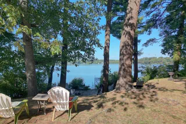 7 Overbrook Road, Pembroke, MA 02359