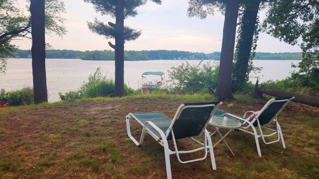 7 Overbrook Road, Pembroke, MA 02359